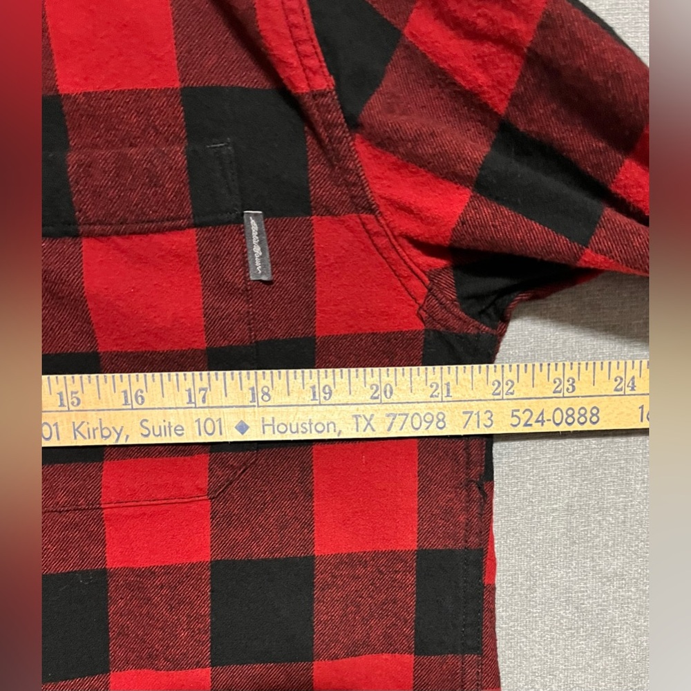 Eddie‎ Bauer Buffalo Red Black Checkered Button Flannel Shirt Men’s Size Large - Picture 4 of 8